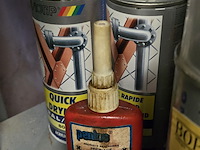 Lot 64 - lotje verfspuiten ong 7 stuks - afbeelding 2 van  3