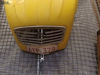Lot 64 - motorkap citroën 2pk - afbeelding 2 van  3