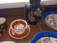 Lot 64 - porselein en decoratie. 12 stuks - afbeelding 3 van  6