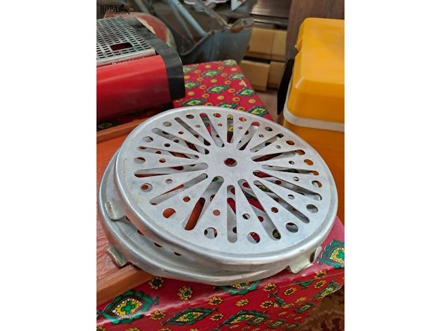Lot 64 - retro keukenmateriaal allerlei - afbeelding 4 van  8