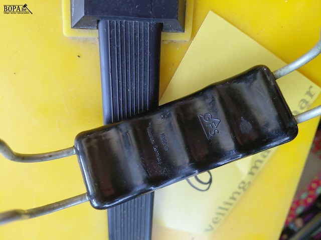 Lot 64 - retro keukenmateriaal allerlei - afbeelding 8 van  8