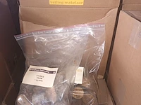 Lot 64 - rookhout chunks pruim 1 kg. 19 stuks