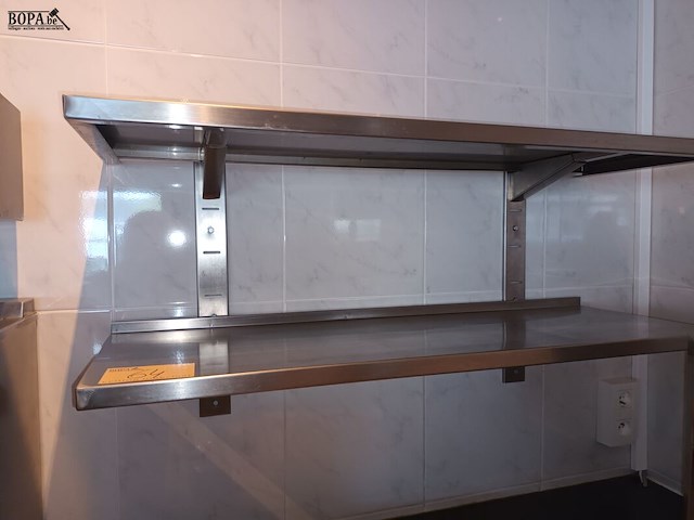 Lot 64 - rvs wandrek - afbeelding 2 van  3