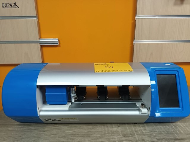 Lot 64 - snijmachine voor schermbeschermers - afbeelding 1 van  3