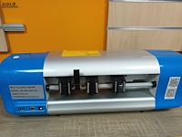 Lot 64 - snijmachine voor schermbeschermers - afbeelding 2 van  3