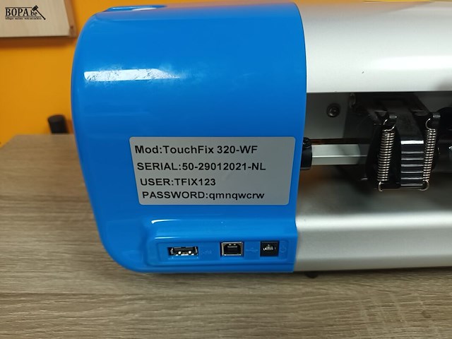 Lot 64 - snijmachine voor schermbeschermers - afbeelding 3 van  3