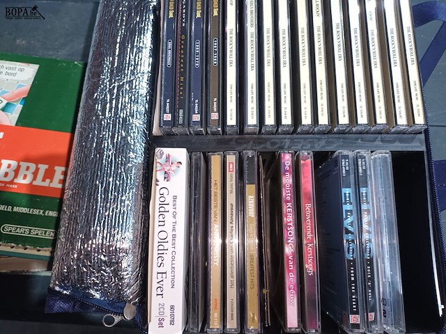 Lot 64 - spelletjes en muziek - afbeelding 4 van  4