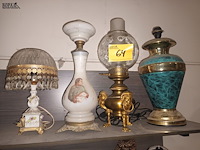 Lot 64 - tafellampen. 4 stuks - afbeelding 1 van  5