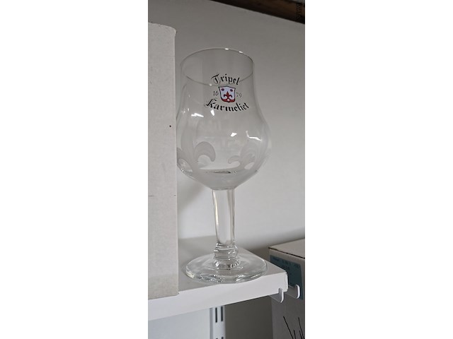 Lot 64 - tripel karmeliet glazen 6 stuks - afbeelding 1 van  2