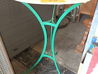 Lot 64 - tuintafel - afbeelding 1 van  4