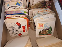 Lot 64 - vintage bierviltjes. 1 doos - afbeelding 4 van  8