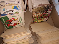 Lot 64 - vintage bierviltjes. 1 doos - afbeelding 6 van  8