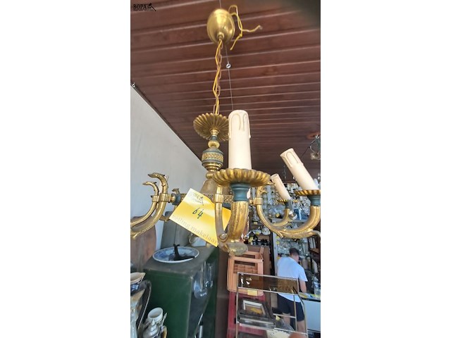 Lot 64 - vintage kroonluchter met brons en groene kleur - 6 lichtpunt - afbeelding 2 van  4