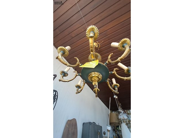 Lot 64 - vintage kroonluchter met brons en groene kleur - 6 lichtpunt - afbeelding 3 van  4