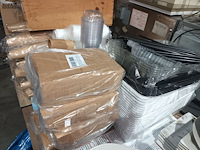 Lot 64 - wegwerp voedselverpakking - afbeelding 3 van  7