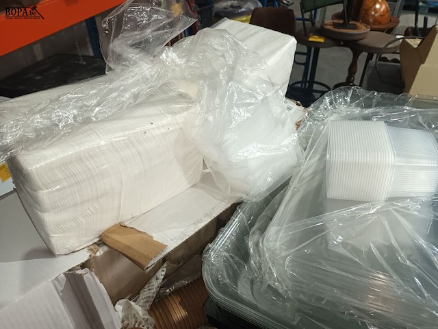 Lot 64 - wegwerp voedselverpakking - afbeelding 6 van  7