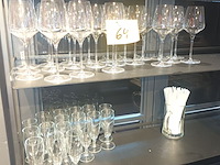 Lot 64 - wijnglazen. 38 stuks - afbeelding 1 van  3