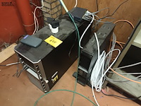 Lot 644 - server pc en toebehoren
