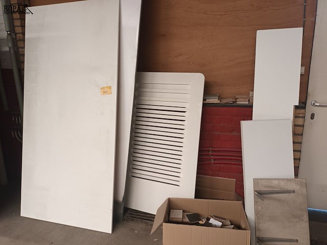Lot 645 - lot panelen. 7 stuks - afbeelding 1 van  4