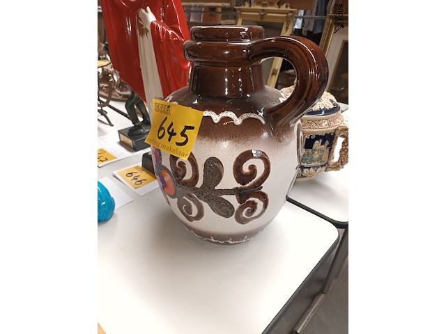 Lot 645 - sierkan - afbeelding 2 van  4