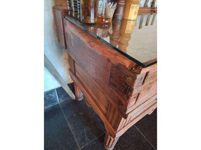 Lot 65 - antieke beenhouwerskapblok - afbeelding 4 van  4