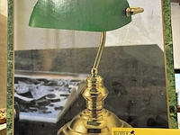 Lot 65 - banker's lamp