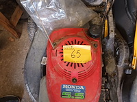 Lot 65 - benzine grasmaaier ultimade - afbeelding 3 van  4