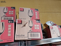 Lot 65 - bierglazen in doos. 14 stuks - afbeelding 2 van  2