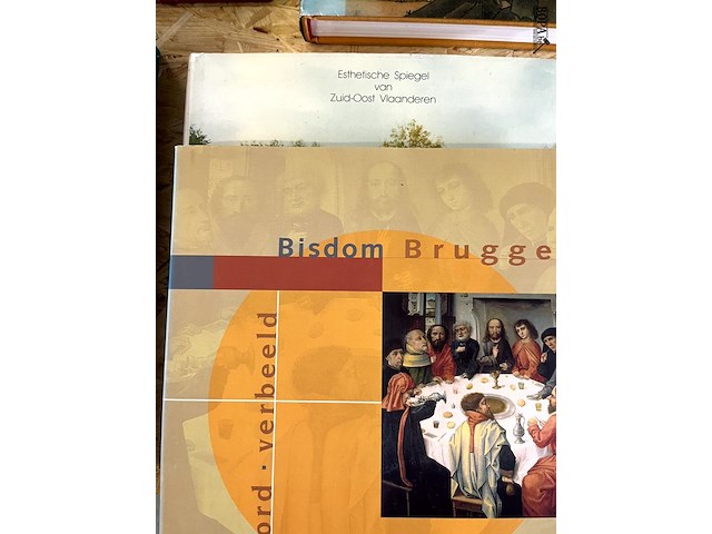 Lot 65 - bisdom brugge +kunst inn de metro brussel +esthetische spieg - afbeelding 7 van  11