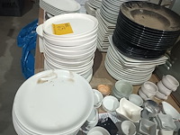 Lot 65 - borden en kommetjes - afbeelding 3 van  5