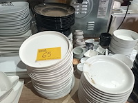 Lot 65 - borden en kommetjes - afbeelding 5 van  5