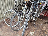 Lot 65 - damesfietsen 3 stuks - afbeelding 2 van  5