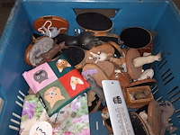 Lot 65 - decoratie met poezen - afbeelding 6 van  6