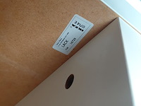 Lot 65 - duo witte nachttafel of bijzettafel - afbeelding 4 van  4