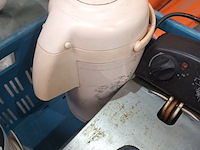 Lot 65 - keukentoestellen. 4 stuks - afbeelding 3 van  4