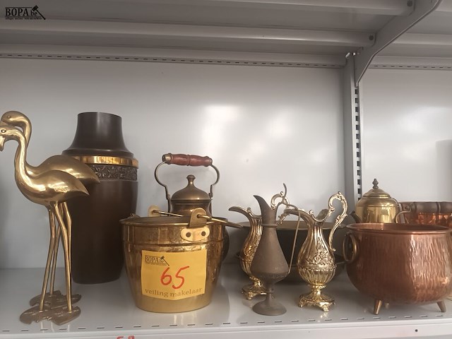Lot 65 - koperen decoratie. 15 stuks - afbeelding 1 van  6