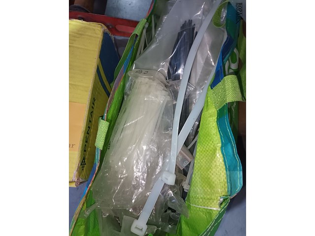 Lot 65 - lot bevestigingsmateriaal - afbeelding 4 van  5