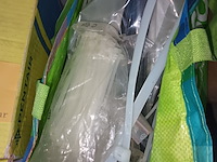 Lot 65 - lot bevestigingsmateriaal - afbeelding 4 van  5