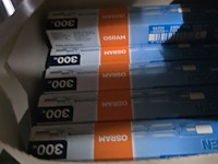 Lot 65 - lot halogeenlampen ong 17 dozen - afbeelding 3 van  3