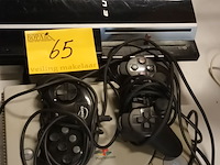 Lot 65 - playstation. 2 stuks - afbeelding 1 van  4