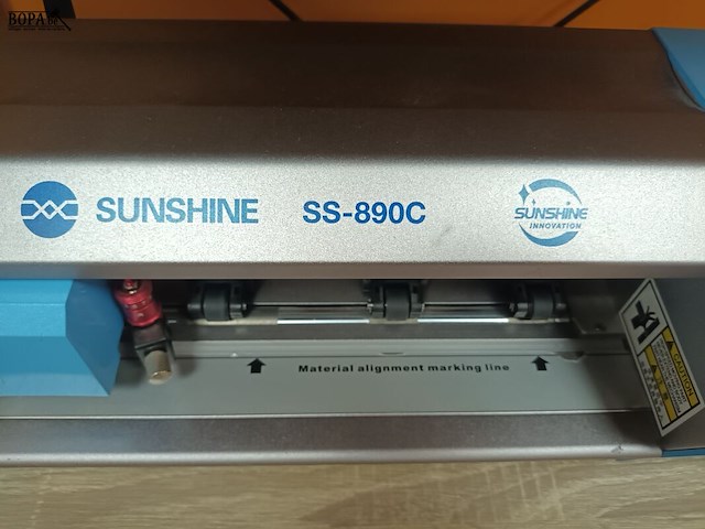 Lot 65 - snijmachine voor schermbeschermers - afbeelding 2 van  4