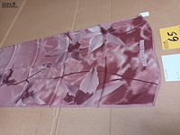 Lot 65 - zijden sjaal trussardi - afbeelding 2 van  2