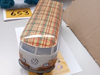 Lot 658 - blikken doos vw busje - afbeelding 2 van  4