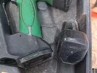 Lot 66 - accu tacker hitachi - afbeelding 5 van  5