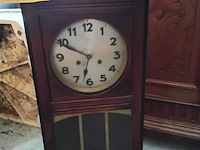 Lot 66 - antieken wandklok - afbeelding 1 van  1