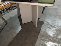 Lot 66 - eettafel - afbeelding 2 van  5