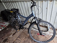 Lot 66 - elektrische fiets b twin zonder batterij en lader - afbeelding 1 van  6