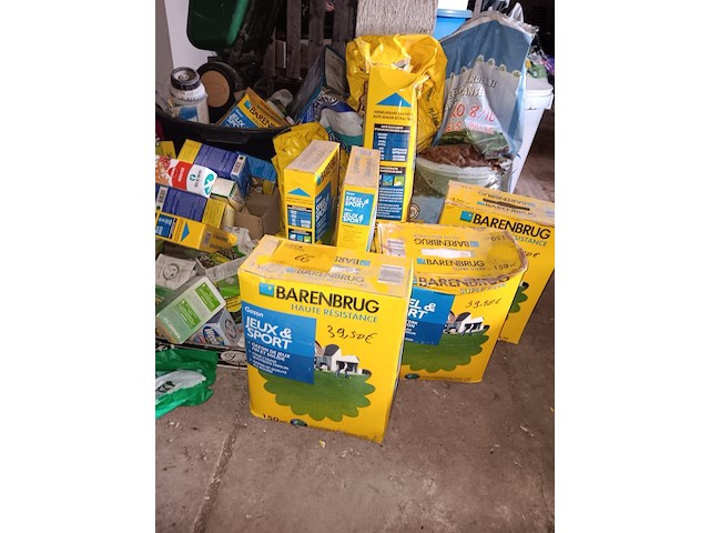 Lot 66 - graszaden en bemesting - afbeelding 3 van  7