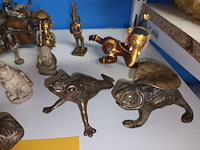 Lot 66 - koperen decoratie. 12 stuks - afbeelding 4 van  5