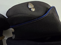 Lot 66 - nederlands antillen 3 kepies - afbeelding 4 van  4